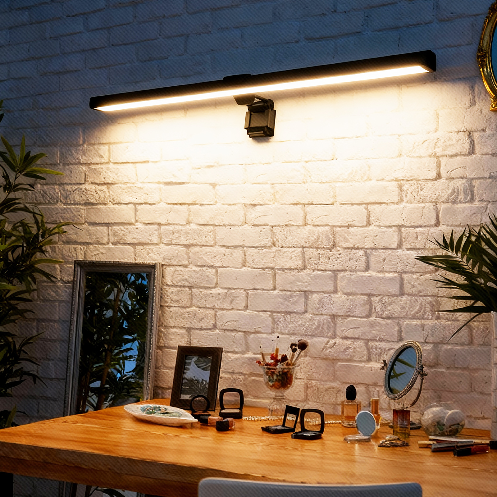 Desk Setup Bedroom - USB-Powered Eye Care Monitor Light Bar