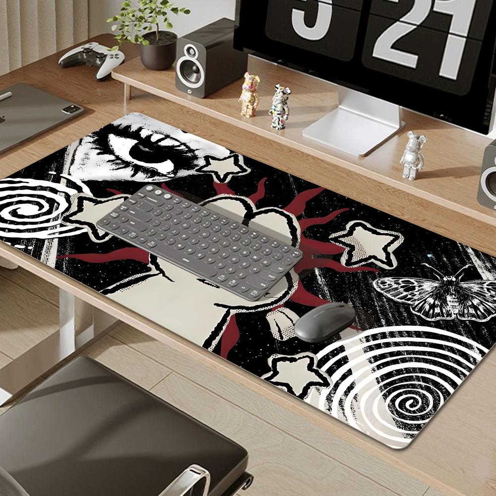 Dark Punk Anime Mousepad XL Cr - Desk Setup Tech 리뷰 및 가격